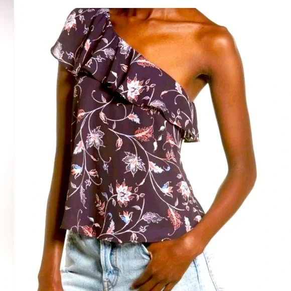 Astr Tops Astr The Label Nordstrom One Shoulder Top Xs Poshmark